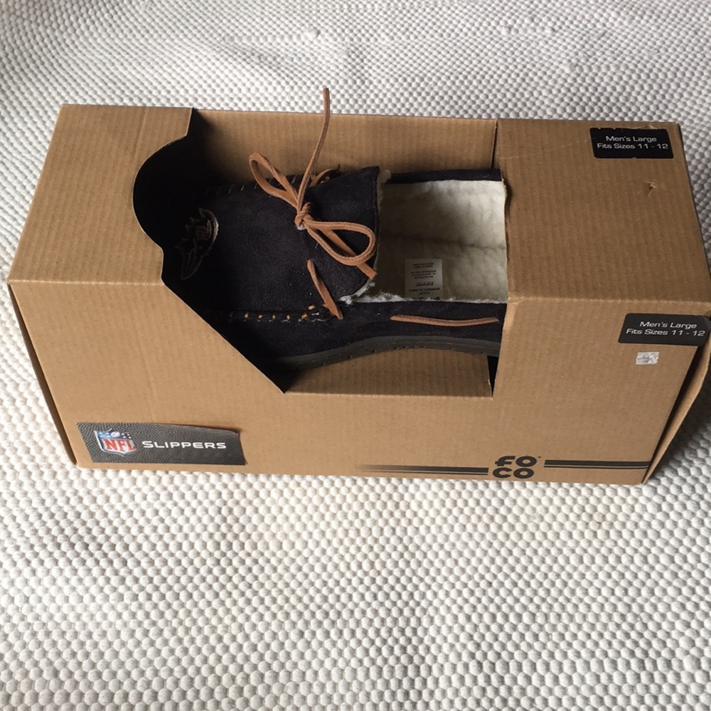 NWT Baltimore Ravens mens slippers sz 11-12